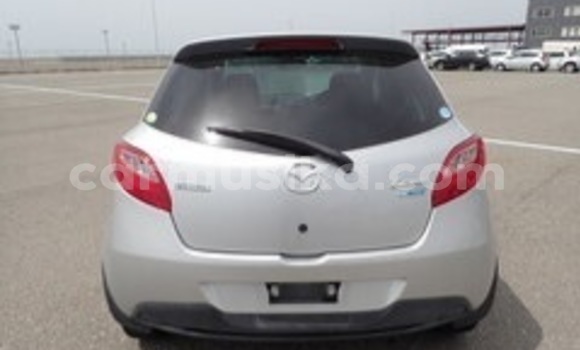 Nunua Ilio tumika Mazda 2 Kijani Gari ndani ya Beitbridge nchini Matabeleland Kusini Nunua Ilio tumika Mazda 2 Kijani Gari ndani ya Beitbridge nchini Matabeleland Kusini