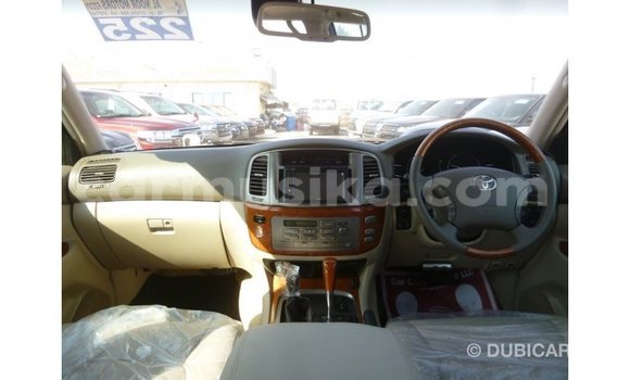 Buy Import Toyota Land Cruiser White Car in Import - Dubai in Harare Buy Import Toyota Land Cruiser White Car in Import - Dubai in Harare