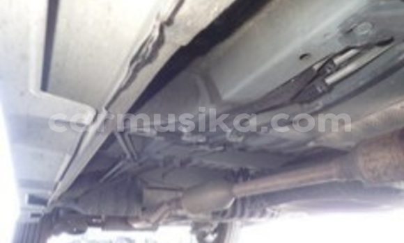 Acheter Occasion Voiture Toyota Noah Blanc à Beitbridge, Matabeleland South Acheter Occasion Voiture Toyota Noah Blanc à Beitbridge, Matabeleland South