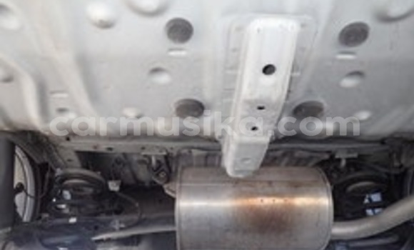 Acheter Occasion Voiture Toyota Noah Blanc à Beitbridge, Matabeleland South Acheter Occasion Voiture Toyota Noah Blanc à Beitbridge, Matabeleland South