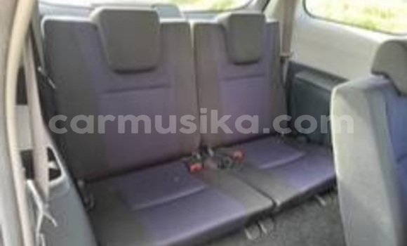 Nunua Ilio tumika Toyota Wish Fedha Gari ndani ya Beitbridge nchini Matabeleland Kusini Nunua Ilio tumika Toyota Wish Fedha Gari ndani ya Beitbridge nchini Matabeleland Kusini