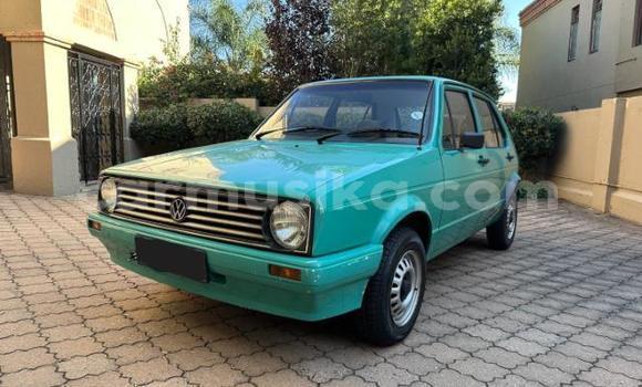 Tenga Tsaru Volkswagen Golf Girinhi Mota in Beitbridge in Matabeleland South