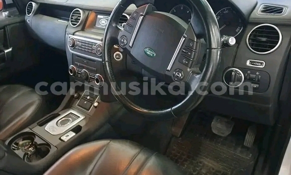 Buy Used Range Rover Range Rover White Car in Beitbridge in Matabeleland South Buy Used Range Rover Range Rover White Car in Beitbridge in Matabeleland South