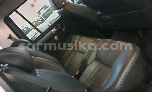 Buy Used Range Rover Range Rover White Car in Beitbridge in Matabeleland South Buy Used Range Rover Range Rover White Car in Beitbridge in Matabeleland South