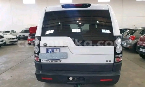 Buy Used Range Rover Range Rover White Car in Beitbridge in Matabeleland South Buy Used Range Rover Range Rover White Car in Beitbridge in Matabeleland South