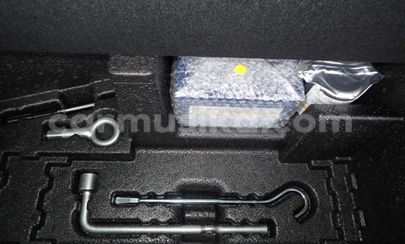 Buy Used Honda Fit White Car in Beitbridge in Matabeleland South Buy Used Honda Fit White Car in Beitbridge in Matabeleland South