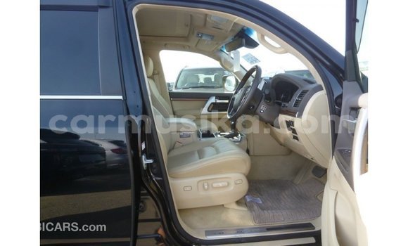 Buy Import Toyota Land Cruiser Black Car in Import - Dubai in Harare Buy Import Toyota Land Cruiser Black Car in Import - Dubai in Harare