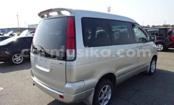 Buy Used Toyota Noah Silver Car in Beitbridge in Matabeleland South Buy Used Toyota Noah Silver Car in Beitbridge in Matabeleland South