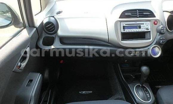 Acheter Occasion Voiture Honda Fit Gris à Beitbridge, Matabeleland South Acheter Occasion Voiture Honda Fit Gris à Beitbridge, Matabeleland South
