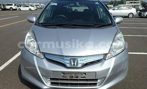 Acheter Occasion Voiture Honda Fit Gris à Beitbridge, Matabeleland South Acheter Occasion Voiture Honda Fit Gris à Beitbridge, Matabeleland South