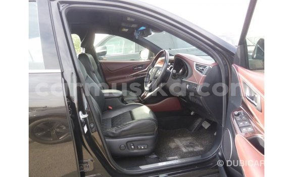Tenga Imported Toyota Harrier Nhema Mota in Import - Dubai in Harare Tenga Imported Toyota Harrier Nhema Mota in Import - Dubai in Harare