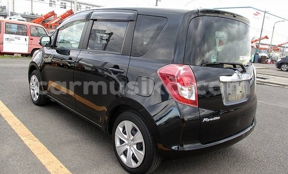 Acheter Occasion Voiture Toyota Ractis Noir à Beitbridge, Matabeleland South Acheter Occasion Voiture Toyota Ractis Noir à Beitbridge, Matabeleland South