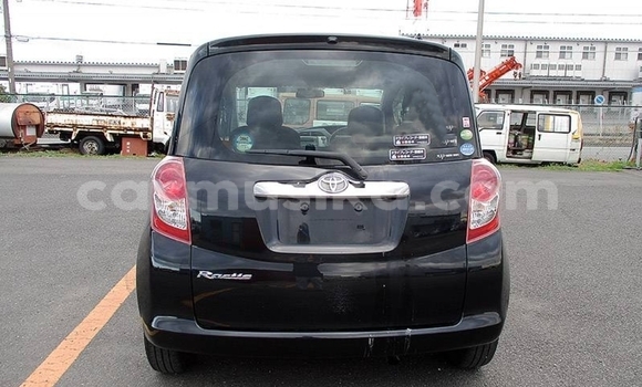 Acheter Occasion Voiture Toyota Ractis Noir à Beitbridge, Matabeleland South Acheter Occasion Voiture Toyota Ractis Noir à Beitbridge, Matabeleland South