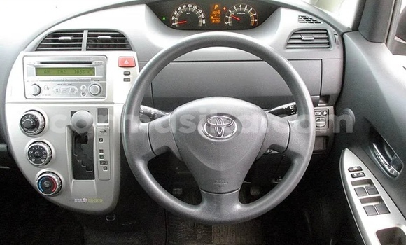 Acheter Occasion Voiture Toyota Ractis Noir à Beitbridge, Matabeleland South Acheter Occasion Voiture Toyota Ractis Noir à Beitbridge, Matabeleland South