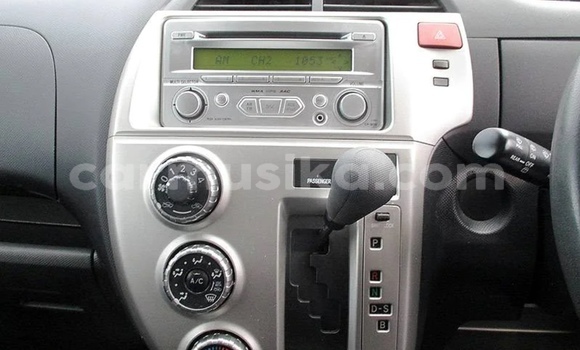 Acheter Occasion Voiture Toyota Ractis Noir à Beitbridge, Matabeleland South Acheter Occasion Voiture Toyota Ractis Noir à Beitbridge, Matabeleland South