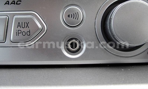 Acheter Occasion Voiture Toyota Ractis Noir à Beitbridge, Matabeleland South Acheter Occasion Voiture Toyota Ractis Noir à Beitbridge, Matabeleland South