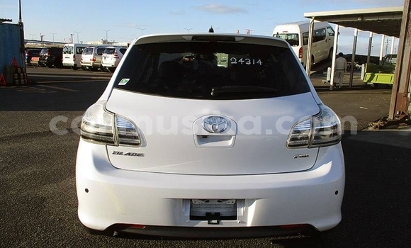 Tenga Tsaru Toyota Blade Chena Mota in Beitbridge in Matabeleland South Tenga Tsaru Toyota Blade Chena Mota in Beitbridge in Matabeleland South