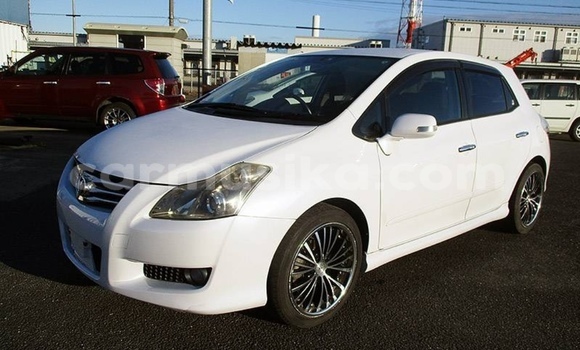 Tenga Tsaru Toyota Blade Chena Mota in Beitbridge in Matabeleland South Tenga Tsaru Toyota Blade Chena Mota in Beitbridge in Matabeleland South