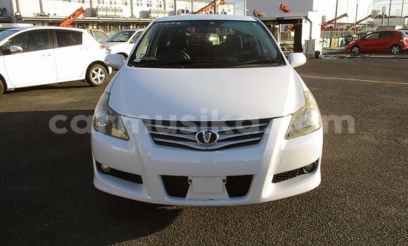 Tenga Tsaru Toyota Blade Chena Mota in Beitbridge in Matabeleland South Tenga Tsaru Toyota Blade Chena Mota in Beitbridge in Matabeleland South