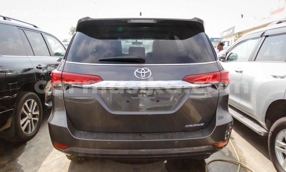 Tenga Imported Toyota Fortuner Zvimwe Mota in Import - Dubai in Harare Tenga Imported Toyota Fortuner Zvimwe Mota in Import - Dubai in Harare