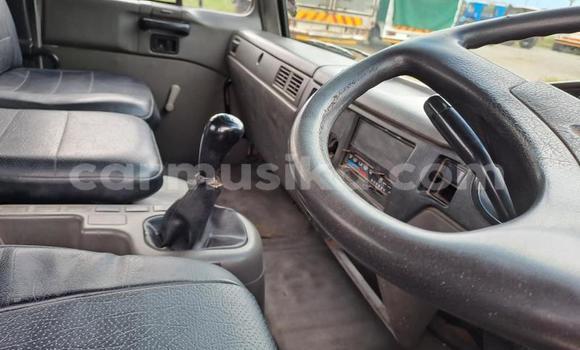 Nunua Ilio tumika Nissan UD Nyingine Lori ndani ya Beitbridge nchini Matabeleland Kusini Nunua Ilio tumika Nissan UD Nyingine Lori ndani ya Beitbridge nchini Matabeleland Kusini