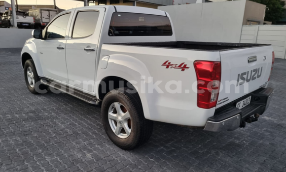 Buy Used Isuzu KB White Car in Beitbridge in Matabeleland South Buy Used Isuzu KB White Car in Beitbridge in Matabeleland South