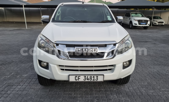 Buy Used Isuzu KB White Car in Beitbridge in Matabeleland South Buy Used Isuzu KB White Car in Beitbridge in Matabeleland South