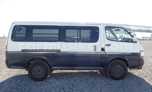 Buy Used Toyota Hiace Other Car in Beitbridge in Matabeleland South Buy Used Toyota Hiace Other Car in Beitbridge in Matabeleland South