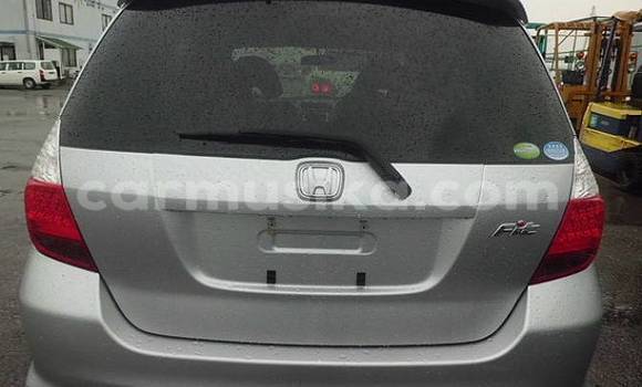 Tenga Tsaru Honda Fit Sirivha Mota in Beitbridge in Matabeleland South Tenga Tsaru Honda Fit Sirivha Mota in Beitbridge in Matabeleland South