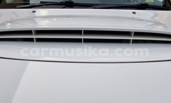 Nunua Ilio tumika Isuzu KB Nyeupe Gari ndani ya Beitbridge nchini Matabeleland Kusini Nunua Ilio tumika Isuzu KB Nyeupe Gari ndani ya Beitbridge nchini Matabeleland Kusini