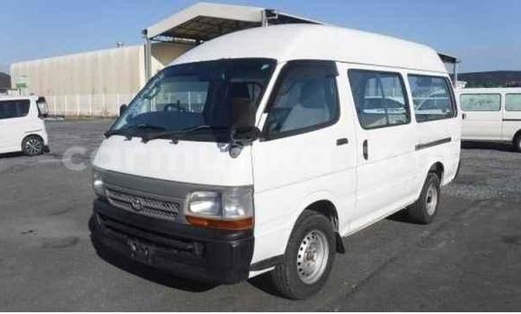 Nunua Ilio tumika Toyota Hiace Nyeupe Gari ndani ya Beitbridge nchini Matabeleland Kusini Nunua Ilio tumika Toyota Hiace Nyeupe Gari ndani ya Beitbridge nchini Matabeleland Kusini