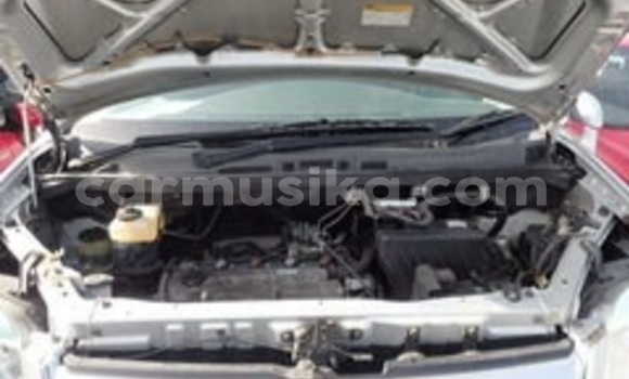 Nunua Ilio tumika Toyota Noah Fedha Gari ndani ya Beitbridge nchini Matabeleland Kusini Nunua Ilio tumika Toyota Noah Fedha Gari ndani ya Beitbridge nchini Matabeleland Kusini