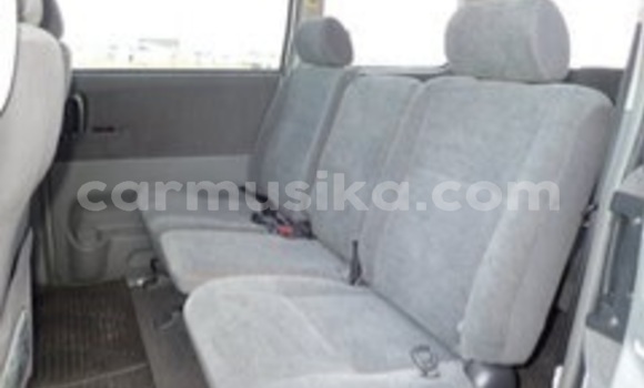 Nunua Ilio tumika Toyota Noah Fedha Gari ndani ya Beitbridge nchini Matabeleland Kusini Nunua Ilio tumika Toyota Noah Fedha Gari ndani ya Beitbridge nchini Matabeleland Kusini