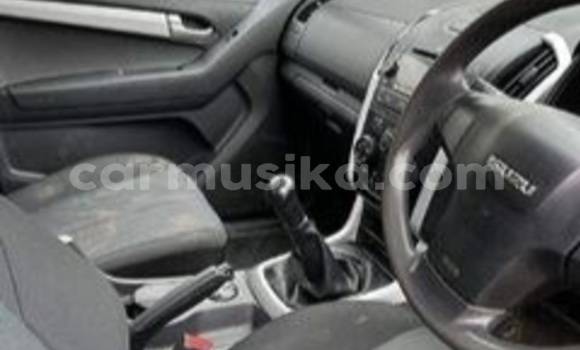 Acheter Occasion Voiture Isuzu D–MAX Gris à Beitbridge, Matabeleland South Acheter Occasion Voiture Isuzu D–MAX Gris à Beitbridge, Matabeleland South
