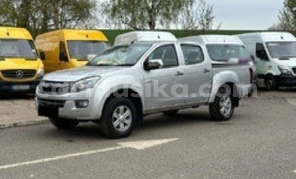 Acheter Occasion Voiture Isuzu D–MAX Gris à Beitbridge, Matabeleland South Acheter Occasion Voiture Isuzu D–MAX Gris à Beitbridge, Matabeleland South