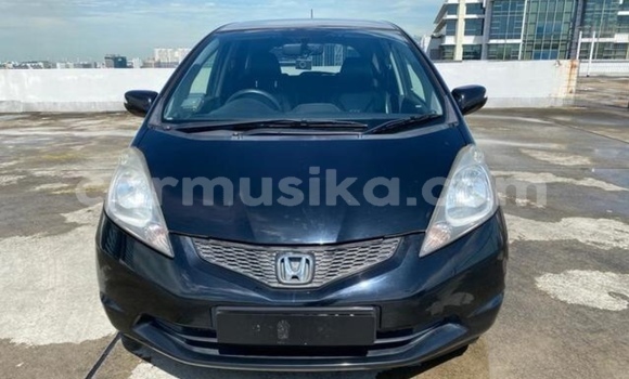 Nunua Ilio tumika Honda Fit Nyeusi Gari ndani ya Beitbridge nchini Matabeleland Kusini Nunua Ilio tumika Honda Fit Nyeusi Gari ndani ya Beitbridge nchini Matabeleland Kusini