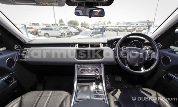 Tenga Imported Land Rover Range Rover Nhema Mota in Import - Dubai in Harare Tenga Imported Land Rover Range Rover Nhema Mota in Import - Dubai in Harare