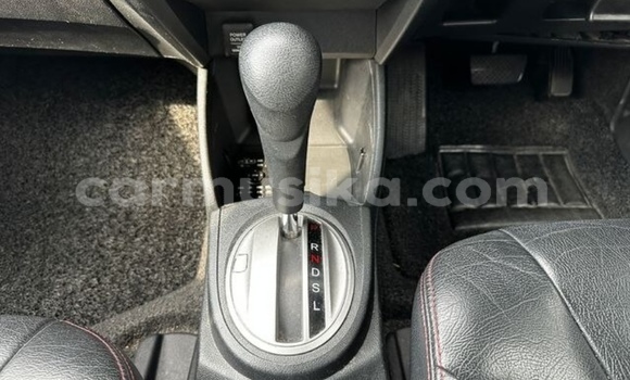 Acheter Occasion Voiture Honda Fit Blanc à Beitbridge, Matabeleland South Acheter Occasion Voiture Honda Fit Blanc à Beitbridge, Matabeleland South