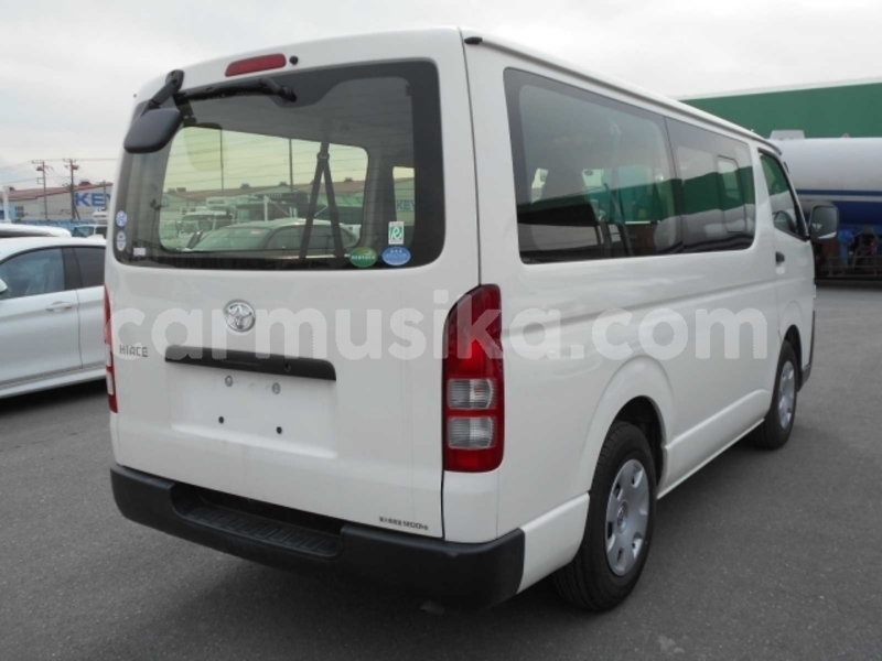 Big with watermark toyota hiace matabeleland south beitbridge 33134