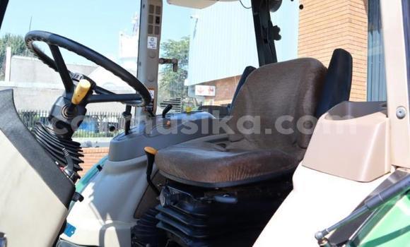 Tenga Tsaru Toyota DA Bhuruu Rori in Beitbridge in Matabeleland South Tenga Tsaru Toyota DA Bhuruu Rori in Beitbridge in Matabeleland South