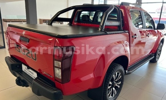 Nunua Ilio tumika Isuzu D–MAX Nyekundu Gari ndani ya Beitbridge nchini Matabeleland Kusini Nunua Ilio tumika Isuzu D–MAX Nyekundu Gari ndani ya Beitbridge nchini Matabeleland Kusini