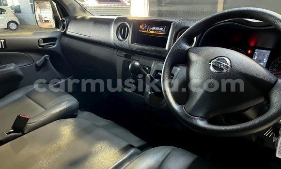 Nunua Ilio tumika Nissan Nv350 Nyeupe Gari ndani ya Beitbridge nchini Matabeleland Kusini Nunua Ilio tumika Nissan Nv350 Nyeupe Gari ndani ya Beitbridge nchini Matabeleland Kusini