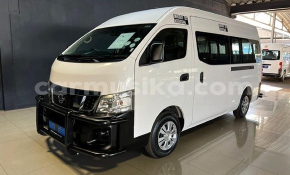 Nunua Ilio tumika Nissan Nv350 Nyeupe Gari ndani ya Beitbridge nchini Matabeleland Kusini Nunua Ilio tumika Nissan Nv350 Nyeupe Gari ndani ya Beitbridge nchini Matabeleland Kusini