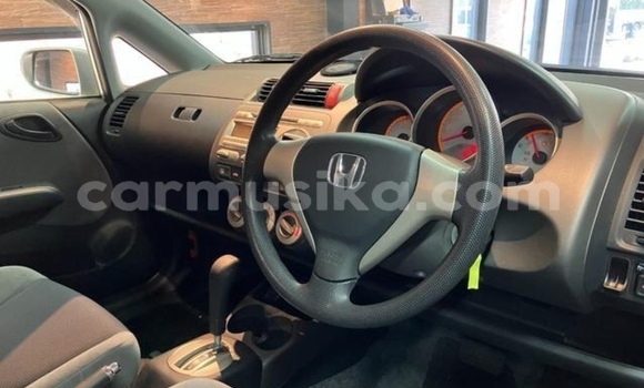 Acheter Occasion Voiture Honda Fit Gris à Beitbridge, Matabeleland South Acheter Occasion Voiture Honda Fit Gris à Beitbridge, Matabeleland South