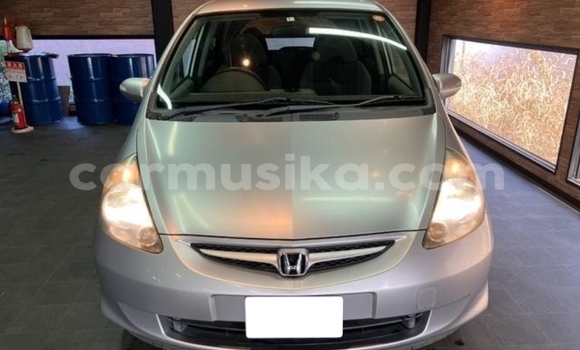 Acheter Occasion Voiture Honda Fit Gris à Beitbridge, Matabeleland South Acheter Occasion Voiture Honda Fit Gris à Beitbridge, Matabeleland South