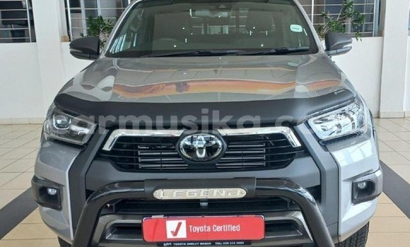 Nunua Ilio tumika Toyota Hilux Fedha Gari ndani ya Beitbridge nchini Matabeleland Kusini Nunua Ilio tumika Toyota Hilux Fedha Gari ndani ya Beitbridge nchini Matabeleland Kusini