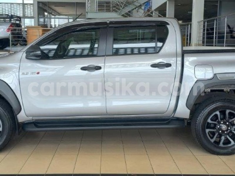 Big with watermark toyota hilux matabeleland south beitbridge 33158