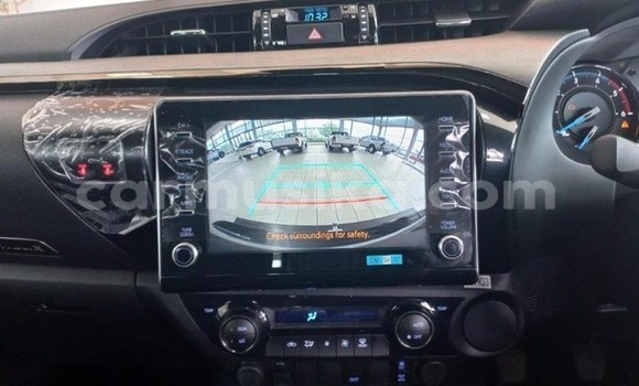 Nunua Ilio tumika Toyota Hilux Fedha Gari ndani ya Beitbridge nchini Matabeleland Kusini Nunua Ilio tumika Toyota Hilux Fedha Gari ndani ya Beitbridge nchini Matabeleland Kusini