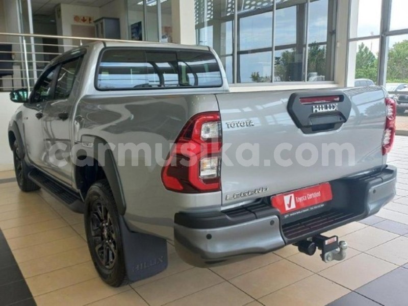 Big with watermark toyota hilux matabeleland south beitbridge 33158