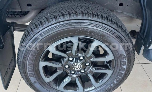 Nunua Ilio tumika Toyota Hilux Fedha Gari ndani ya Beitbridge nchini Matabeleland Kusini Nunua Ilio tumika Toyota Hilux Fedha Gari ndani ya Beitbridge nchini Matabeleland Kusini